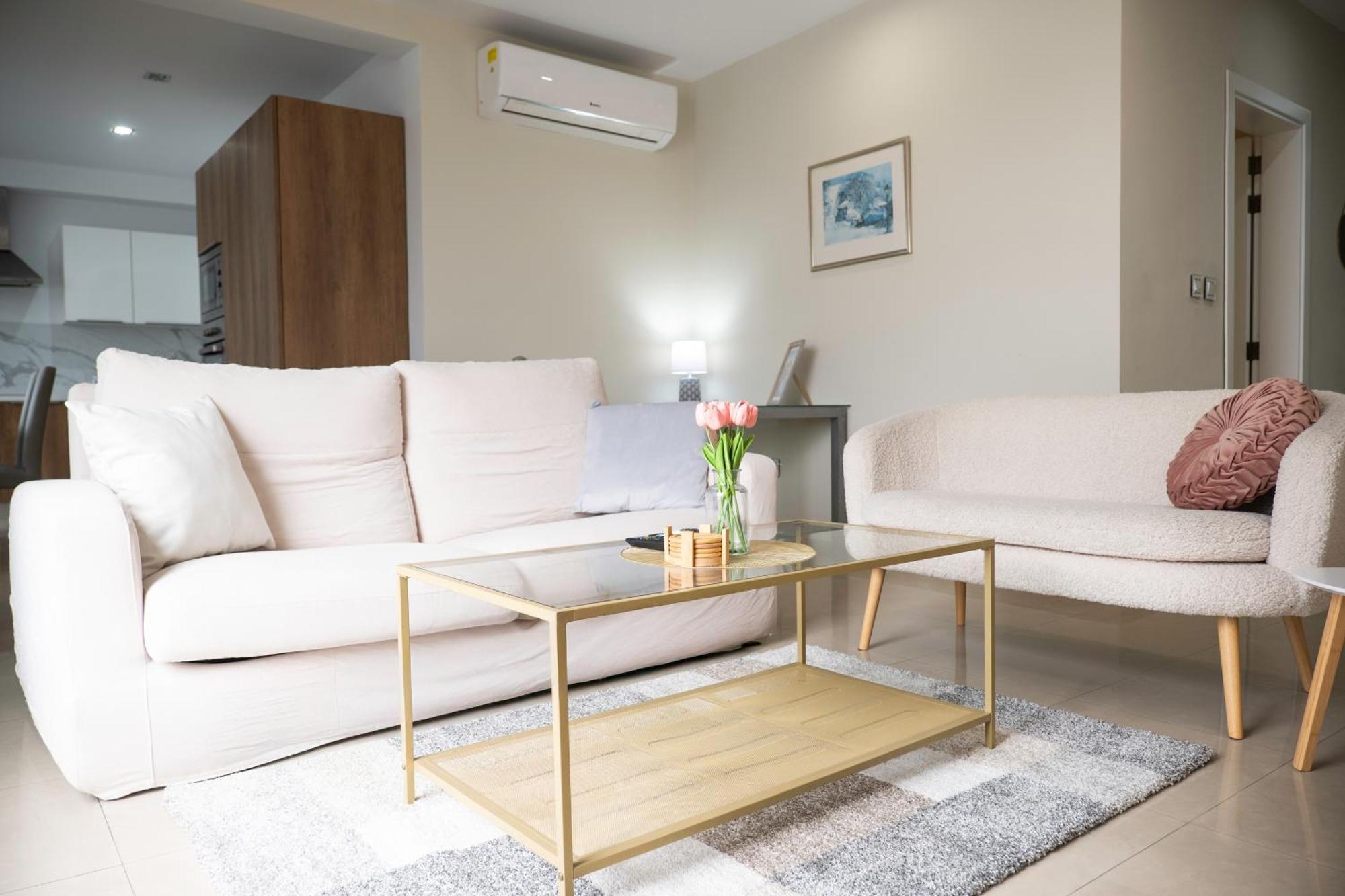 Golden Harbour - 2 Bedrooms, 2 Bathrooms Gzira Exterior photo
