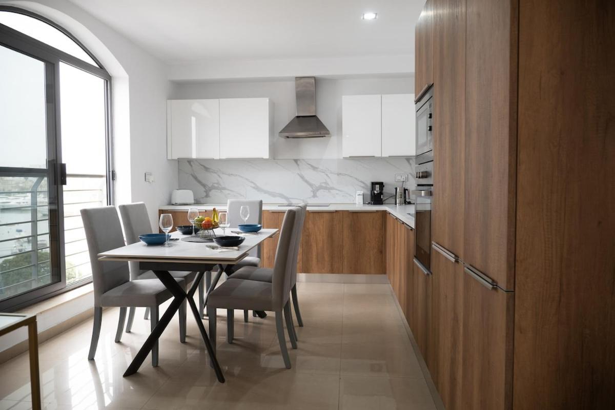 Golden Harbour - 2 Bedrooms, 2 Bathrooms Gzira Exterior photo